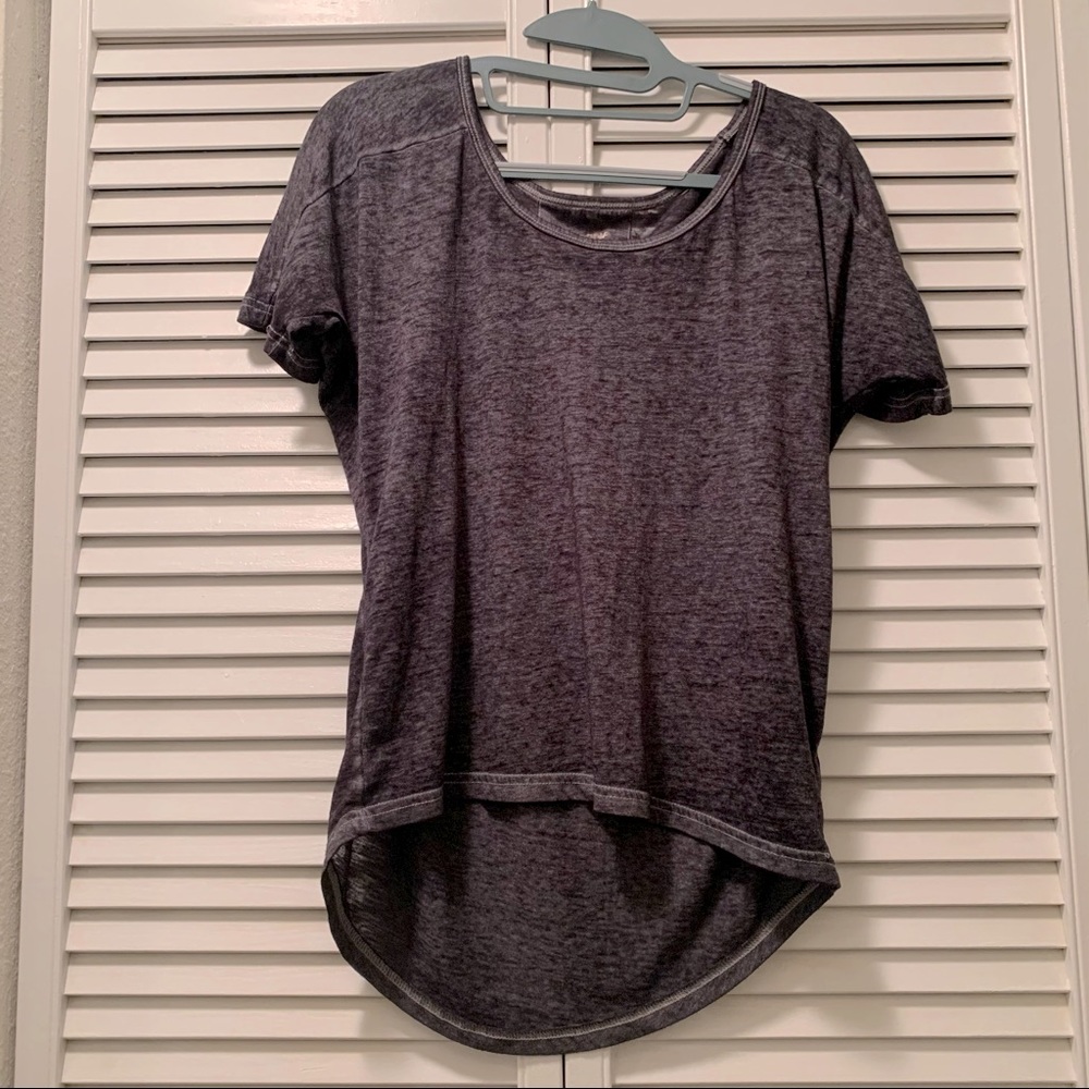 ☀️ 2 for $10 ☀️ ARIZONA JEANS CO gray shirt size US M